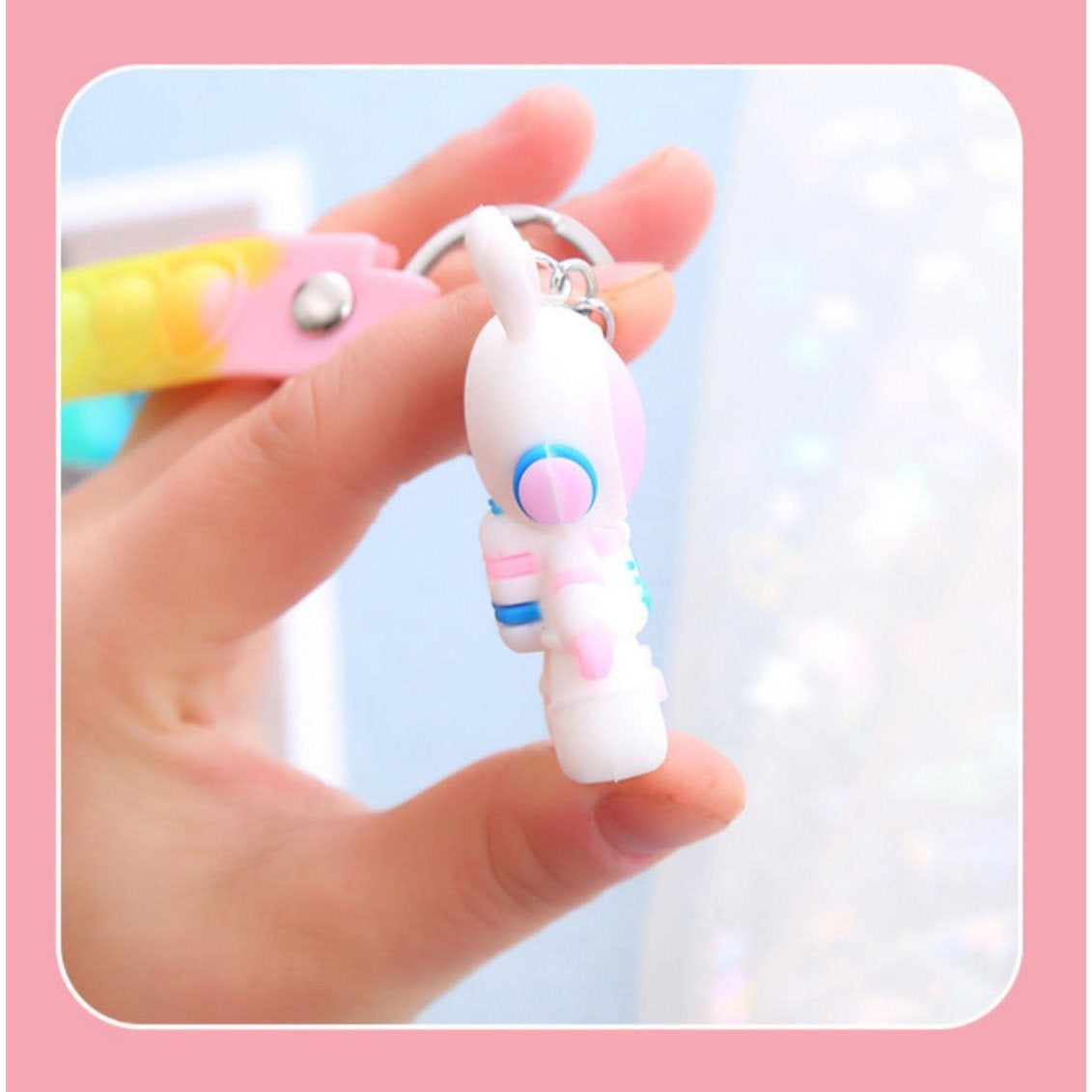 Űrnyúl strici kulcstartó