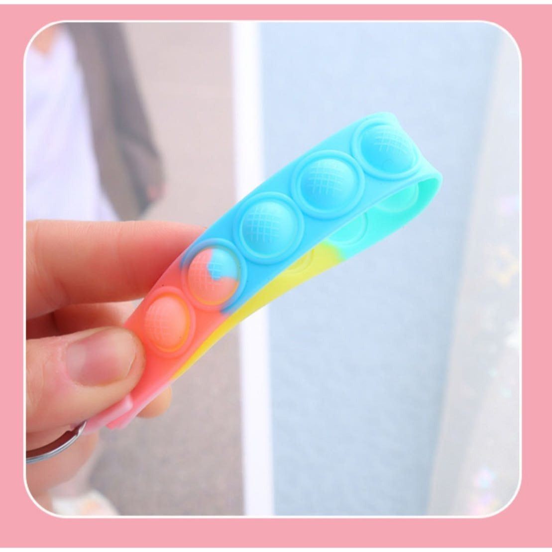 Űrnyúl strici kulcstartó