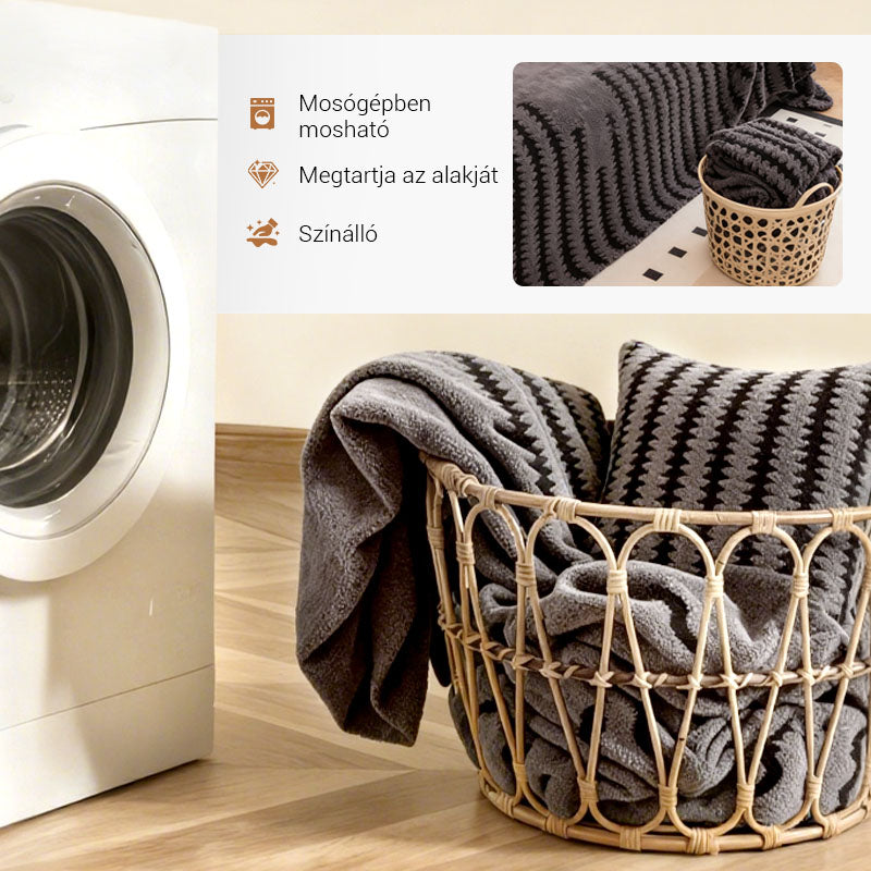 🛋️ Puha, csúszásgátló bársony kanapetakaró