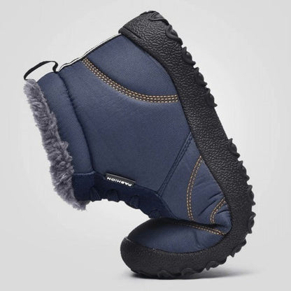 📣Časovno omejena ponudba danes - 70 % popust⏰: VERNOAN® , Ergonomsko oblikovani, varni in topli zimski ortopedski čevlji. 👍 Posebej zasnovani za moške, ki trpijo zaradi bolečin v stopalih, olajšajo hojo!