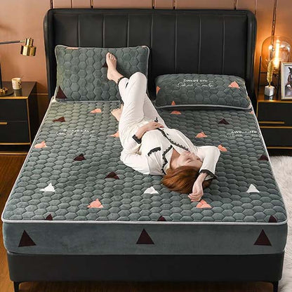 Puha és elegáns ágyneműgarnitúra (matrachuzat + 2x párnahuzat) | VELVETLUX