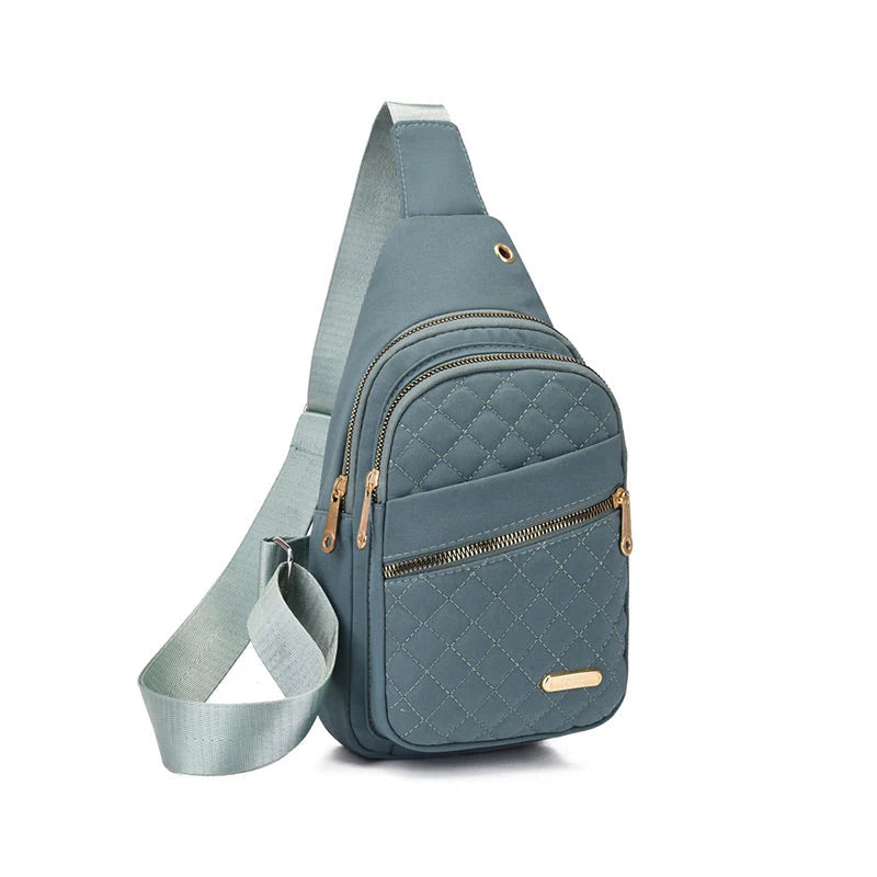 Akciós nagy kapacitású vízálló mellkasi táska