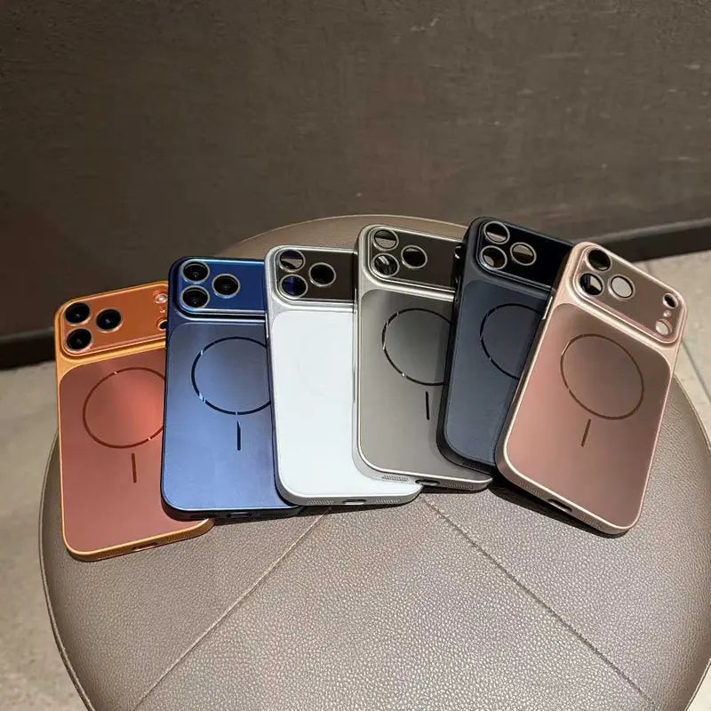 Új, luxusminőségű, matt fémes MagSafe ütésálló védőtok iPhone sorozathoz