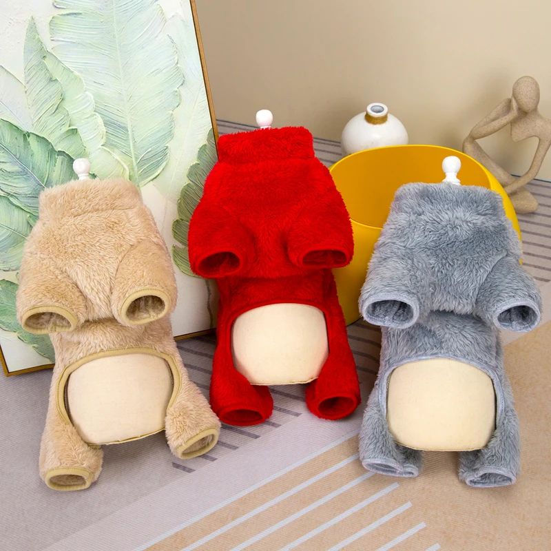 Téli kutyakabát hátul cipzárral